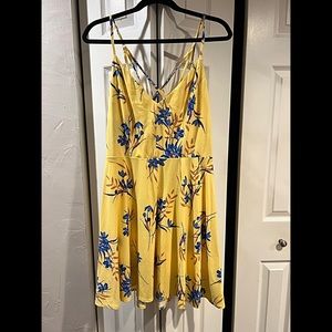 Yellow floral sundress!